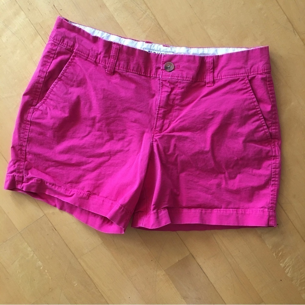 LAST CHANCE! Old Navy Hot Pink, Low Rise Shorts, Size 4